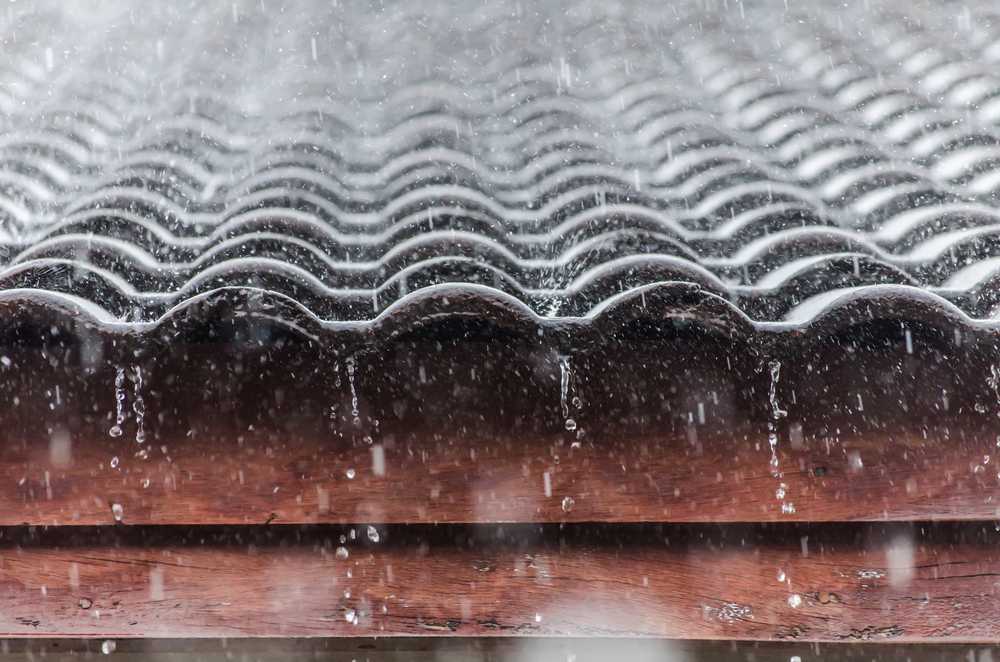 Don’t Get Soaked! How To Manage Roof Leaks in Heavy Rain